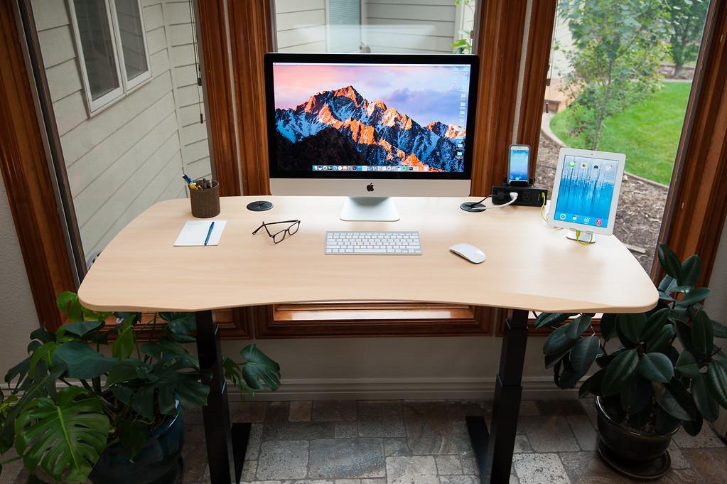 MojoDesk Desk Workstation