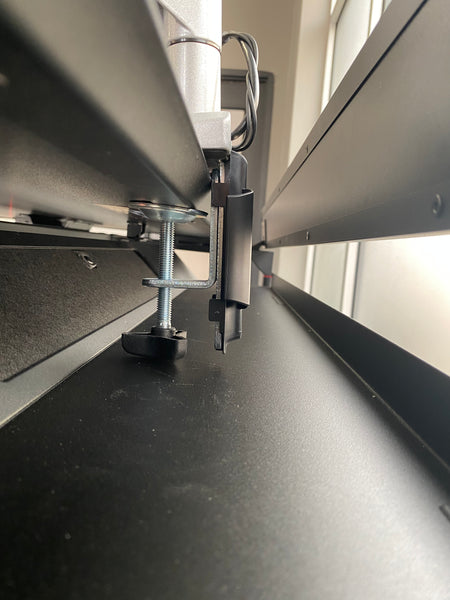 Single monitor arm did not fit